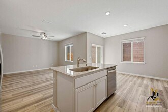 2725 Bedell St in Lincoln, CA - Building Photo - Building Photo