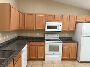 113 Brunswick Ln in Palm Coast, FL - Building Photo - Building Photo