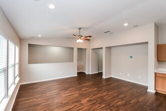 3871 Marsh Bluff Dr in Jacksonville, FL - Building Photo - Building Photo