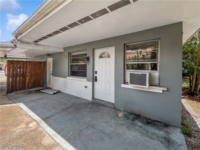 property at 1918 Grace Ave
