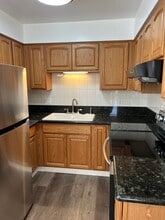 880 Tyler Way in Sparks, NV - Building Photo - Building Photo