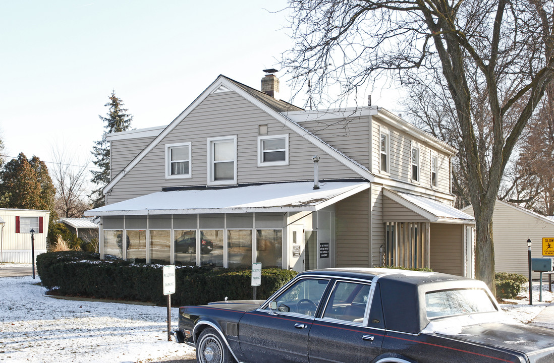 Sunnyside Park in Ann Arbor, MI - Building Photo