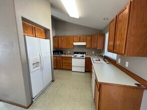 1921 W Shawna Ave in Coeur d'Alene, ID - Building Photo - Building Photo