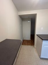 12 Central Ave, Unit 1 in Danvers, MA - Building Photo - Building Photo