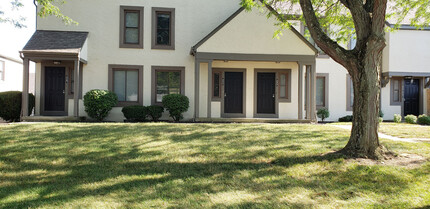 Turkey Run Village in Dublin, OH - Building Photo - Building Photo