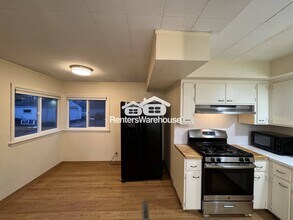 613 Bay St in St. Paul, MN - Building Photo - Building Photo