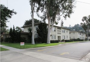 Yosemite Gardens Apartments