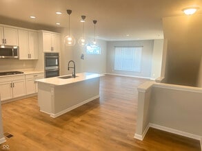 2934 W New York St in Indianapolis, IN - Building Photo - Building Photo