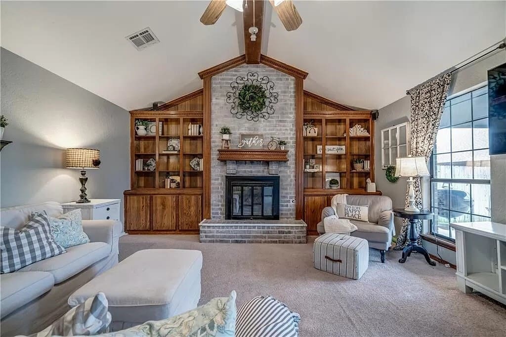 2513 Redwood Ln in Edmond, OK - Building Photo