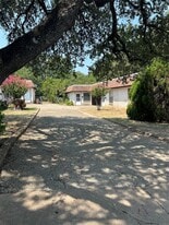 2605 Trailside Dr in Austin, TX - Building Photo