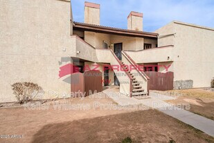 16402 N 31st St in Phoenix, AZ - Building Photo