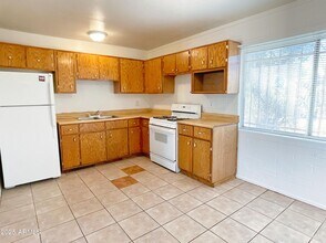 1601 W Darrel Rd in Phoenix, AZ - Building Photo - Building Photo