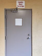 4384 NW 9th Ave in Pompano Beach, FL - Building Photo - Building Photo