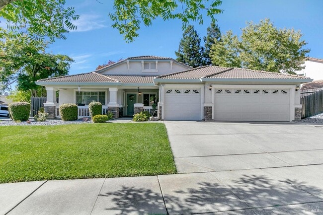 property at 3257 Vista Del Lago Way