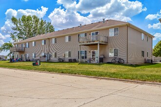 1509 Prairie Dr in Story City, IA - Building Photo - Building Photo