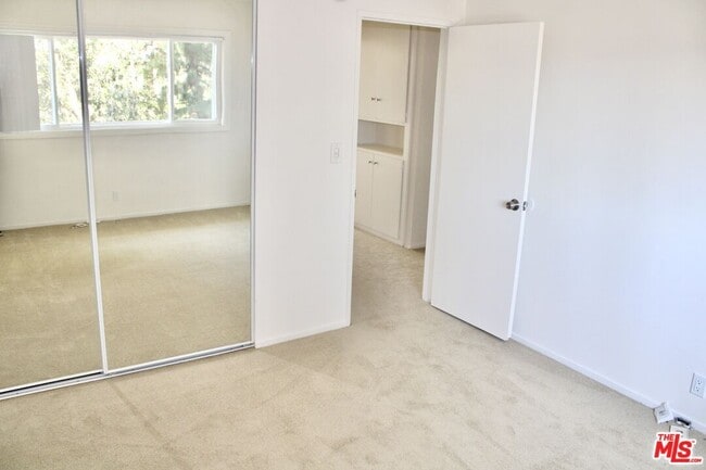 780 Earlham St in Pasadena, CA - Building Photo - Building Photo