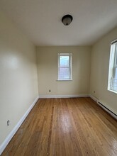 113 Regent St, Unit 3 in Boston, MA - Building Photo - Building Photo