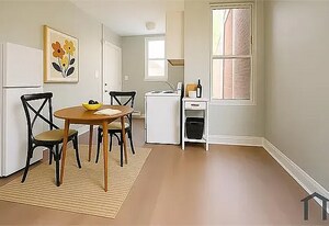 2542 N 33rd St in Philadelphia, PA - Building Photo