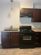 7501 SW Hwy in Worth, IL - Building Photo - Building Photo