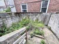 5805 Master St photo'