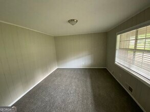 692 White Bird Way in Fairburn, GA - Building Photo - Building Photo
