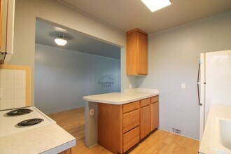 717 Taylor St in Richland, WA - Building Photo - Building Photo
