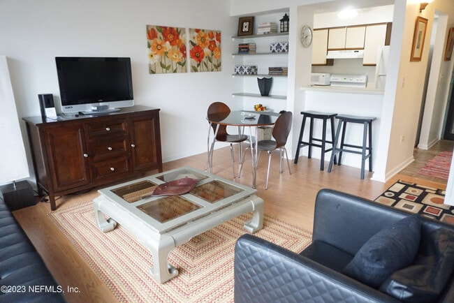 222 14th Ave N in Jacksonville Beach, FL - Building Photo - Building Photo