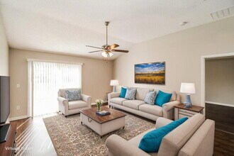 9432 Harrier Ct, Unit CC305D in Jacksonville, FL - Foto de edificio - Building Photo