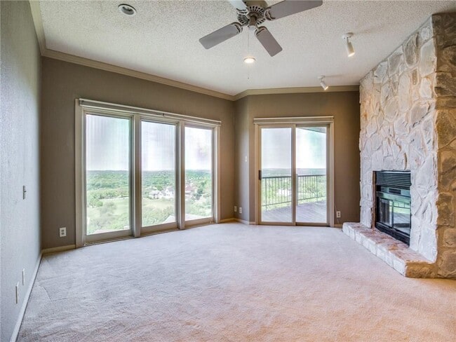 property at 114 Paragon Ct