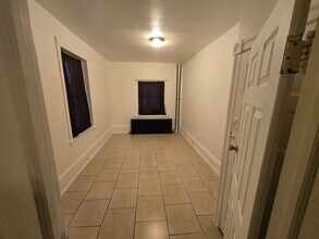 18 N Georgia Ave in Atlantic City, NJ - Foto de edificio - Building Photo