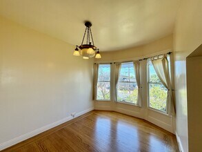 1910 Union St, Unit A 4bd 2bath 1 office in Alameda, CA - Building Photo - Building Photo