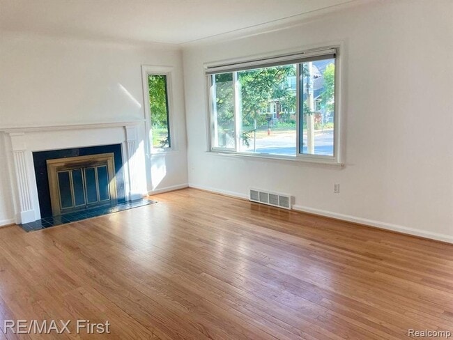 421 E Farnum Ave in Royal Oak, MI - Building Photo - Building Photo
