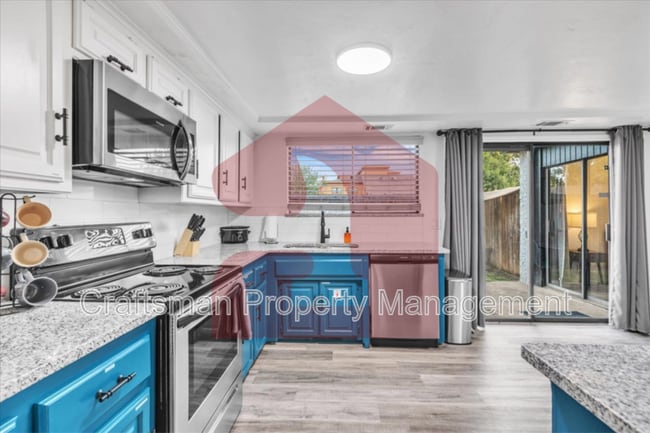 property at 4045 Thunderbird Dr