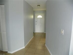 420 Belina Dr-Unit -1206 in Naples, FL - Building Photo - Building Photo