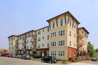 Central Park Terrace in Fremont, CA - Building Photo - Building Photo