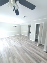 6 Grove Cir in Sellersville, PA - Building Photo - Building Photo