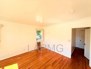 3531 12th Ave in Los Angeles, CA - Building Photo - Building Photo