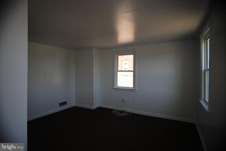 2962 Sollers Point Rd in Dundalk, MD - Building Photo - Building Photo