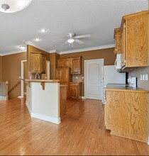 15574 Floyd Ln in Overland Park, KS - Building Photo - Building Photo