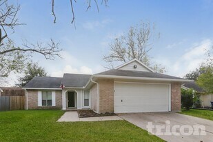 17503 Nordway Dr in Houston, TX - Building Photo