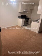 10817 White St in Los Angeles, CA - Foto de edificio - Building Photo