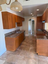 1760 Temple Ave, Unit #d in Long Beach, CA - Foto de edificio - Building Photo