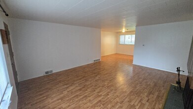 6546 25th Ave NE in Seattle, WA - Building Photo - Building Photo