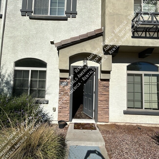 property at 2727 N Price Rd