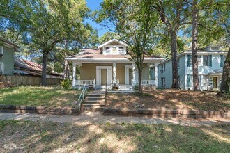 546 Dalzell St in Shreveport, LA - Building Photo - Building Photo