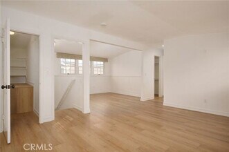 703 Orchid Ave in Newport Beach, CA - Building Photo - Building Photo