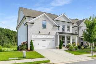 520 Walden Glen Ln in Alpharetta, GA - Building Photo