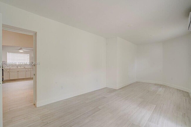 property at 7091 Taft St