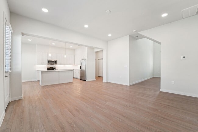 property at 7311 W Meadow Ct