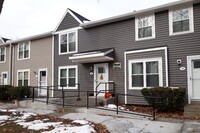 Cedar Hill Townhouses photo'